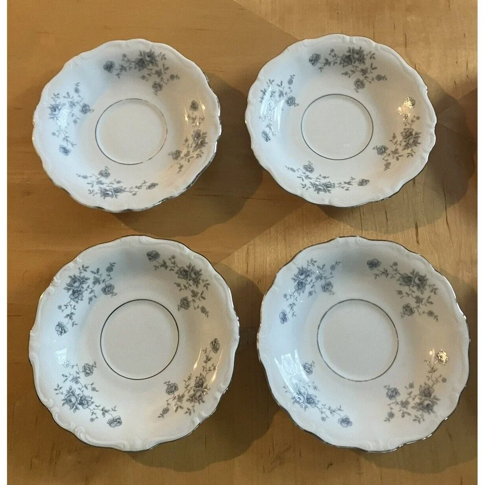 Set of (8) Vintage Johann Haviland Blue Garland 6